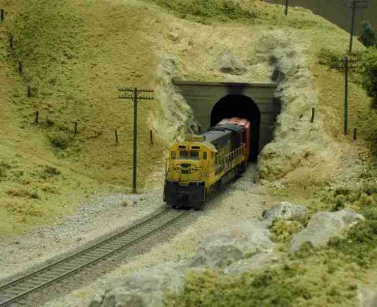 Tunnel #10 train