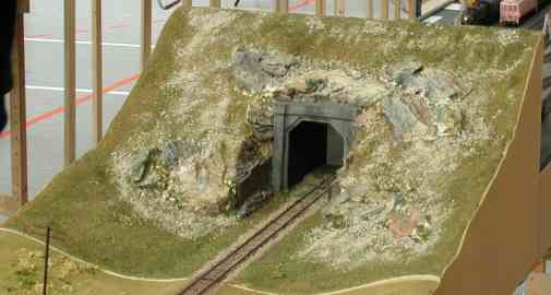 Tunnel