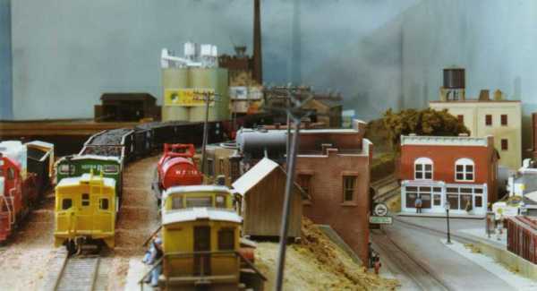 Third Street District, a coal train